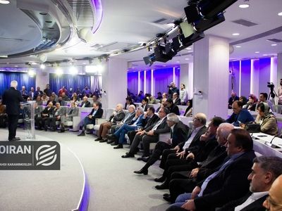 تصاویر| چند قاب از سالگرد تأسیس روزنامه دنیای اقتصاد