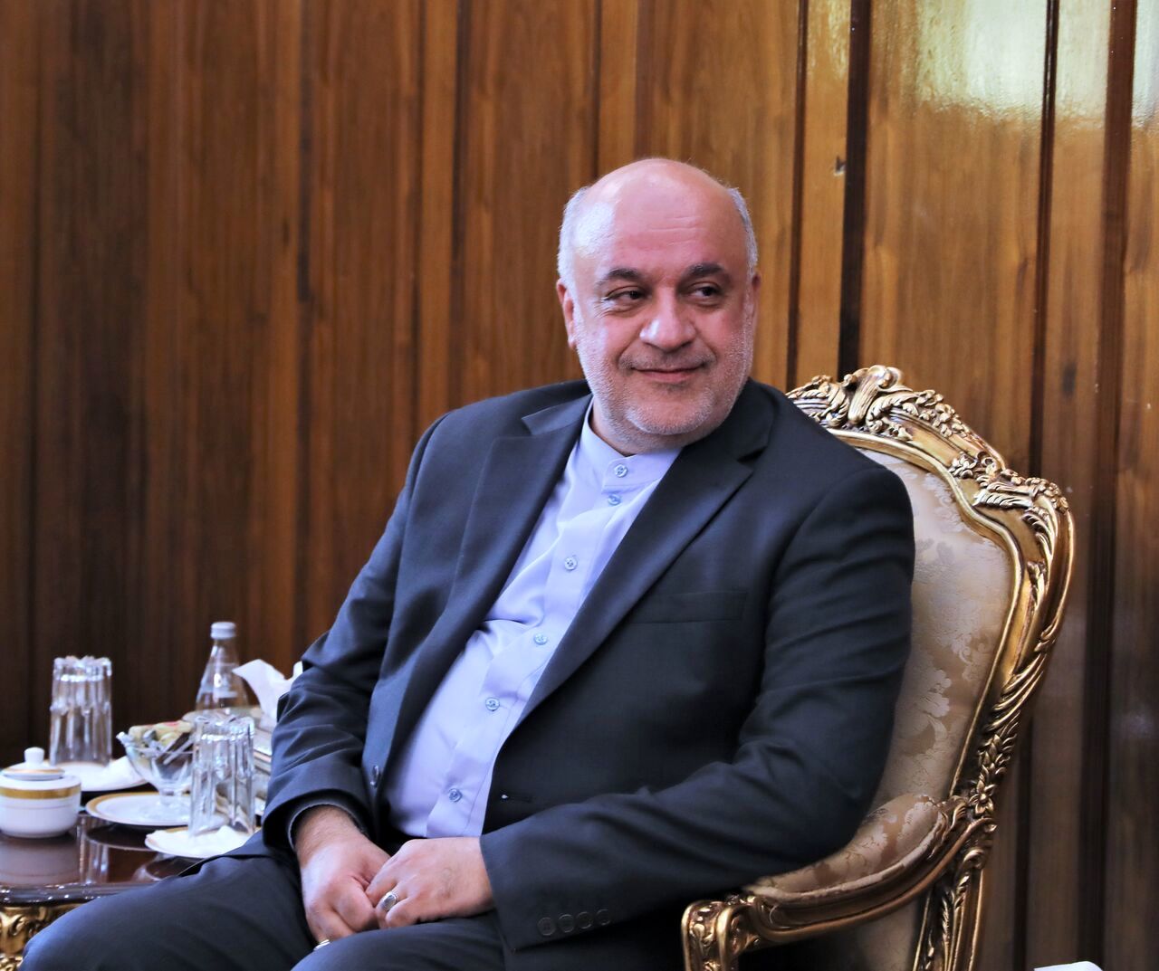 استقبال از سفیر جدید ایران در فرودگاه بیروت 