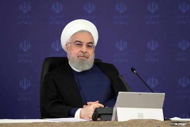 روحانی:می‌خواهیم با بولدوزر دیوار تحریم را جمع کنیم
