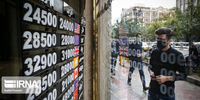 چهارراه استانبول خود را برای دلار ۲۰ هزار تومانی آماده می‌کند

