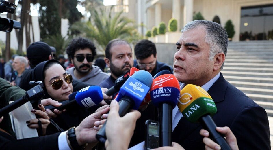 آمار وزیر نفت از کاهش مصرف بنزین در هفته ابتدایی اجرای طرح جدید بنزینی/ برای نتیجه‌گیری باید منتظر آثار بلندمدت آن باشیم