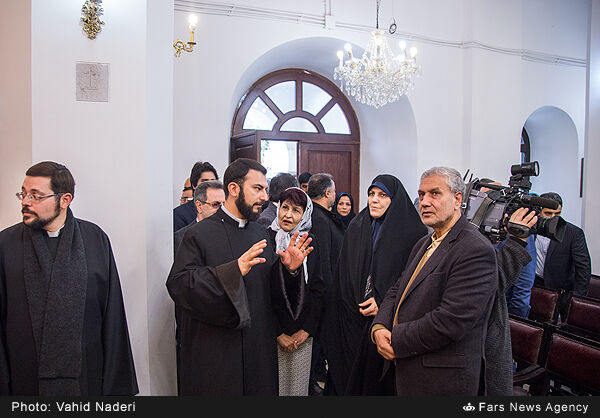 بازدید وزیر رفاه از خانه سالمندان ارامنه