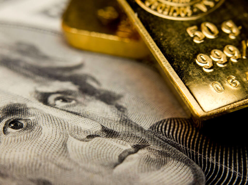 جنگ قیمتی دلار و طلا