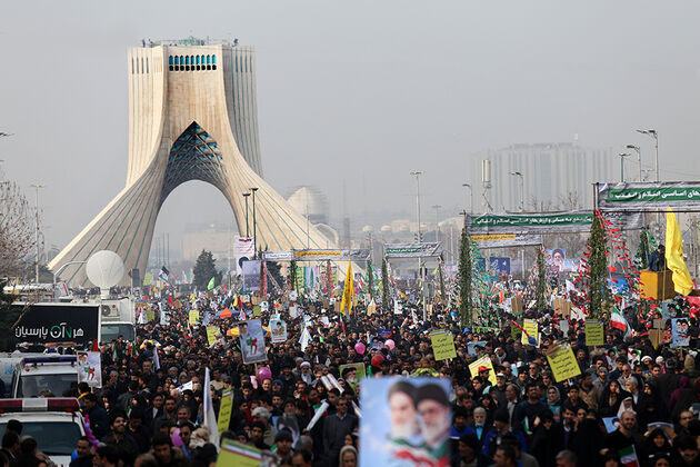 راهپیمایی ۲۲ بهمن در تهران