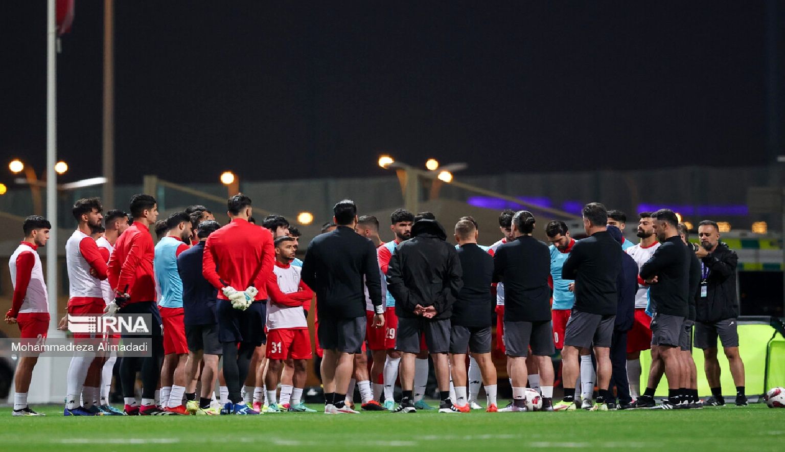 اتفاق جالب در آخرین تمرین تیم ملی قبل از دیدار با امارات / قلعه‌نویی ازسوی شاگردانش تشویق شد