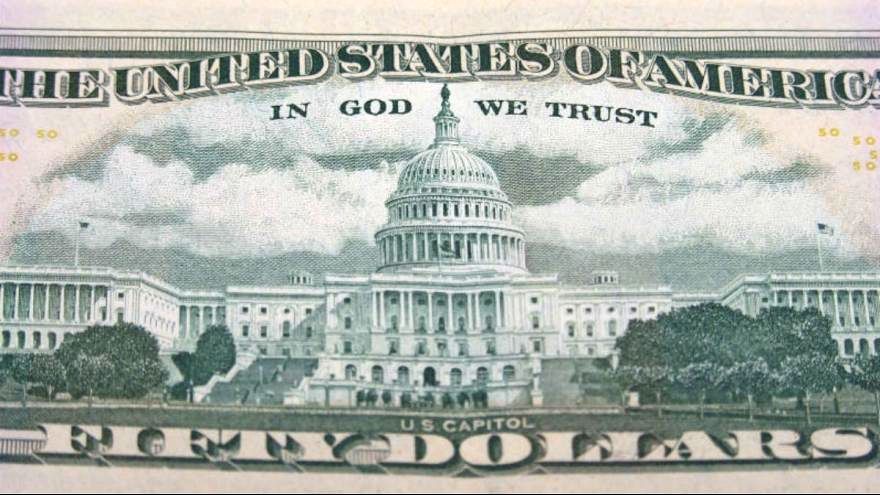 «ما به خدا ایمان داریم» از روی دلار حذف نمی‌شود