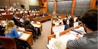 تفاوت مدرسه کسب و کار با دانشگاه: چرا تهران Business School؟