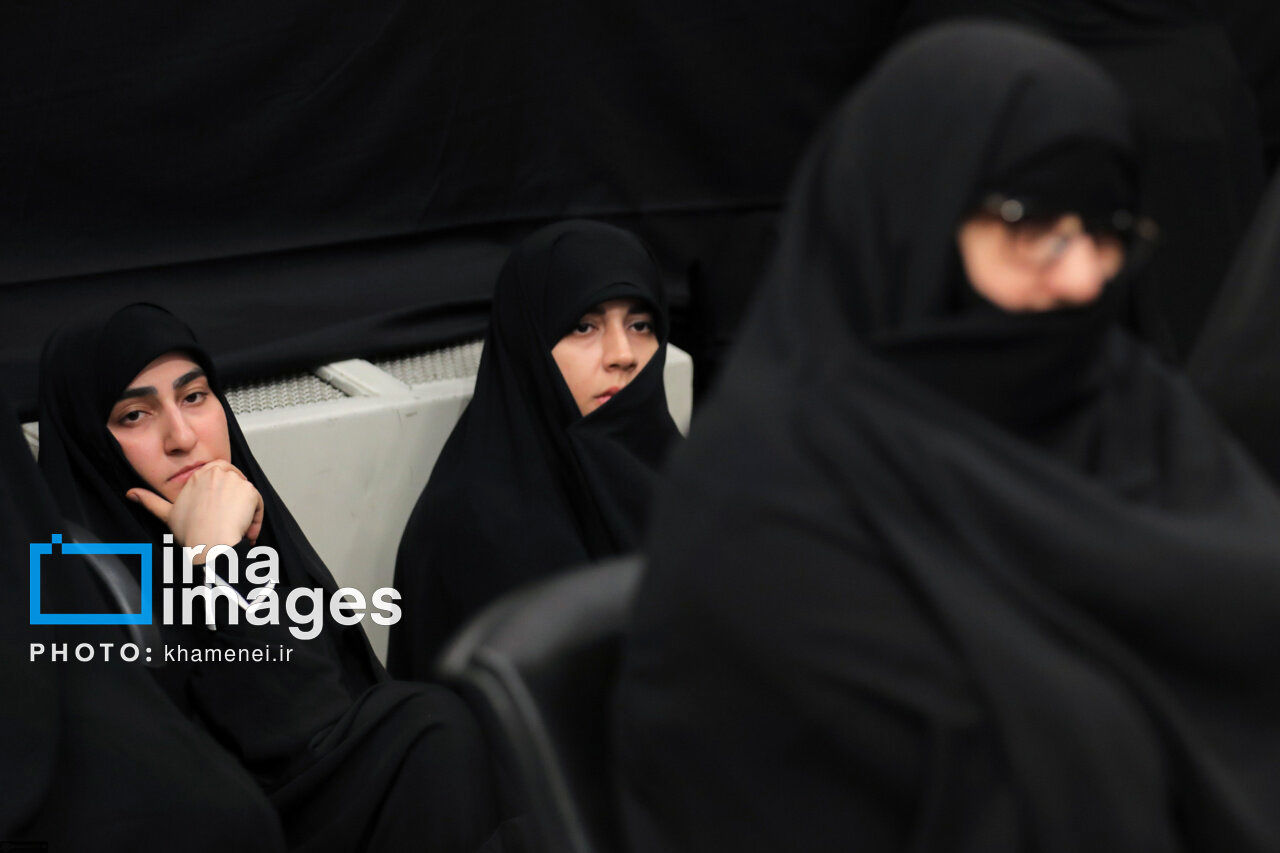 زینب سلیمانی در مراسم عزاداری حسینیه امام خمینی(ره) | عکس