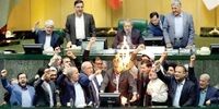 دلواپسان کشور را گرفتار شعارهای بی‌محتوا کرده اند 