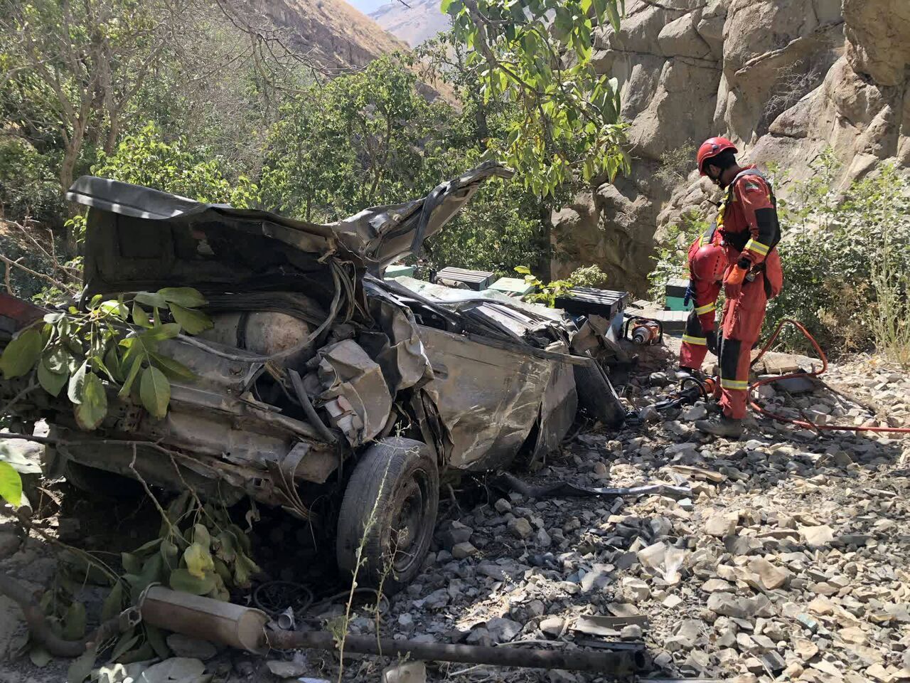 سقوط مرگبار خودرو به داخل دره در مازندران 