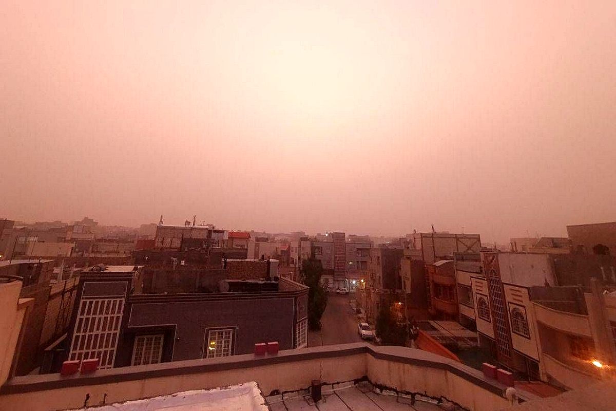 طوفان زابل را درنوردید | دید افقی به ۱۵۰۰ متر کاهش یافت