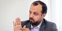 انتقاد تند و تیز از وزیر اقتصاد؛ از نابسامانی هایی که ایجاد کرده اید خبر دارید؟