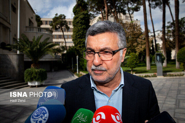 آخرین وضعیت شیوع آنفلوآنزا در کشور/ ظفرقندی: در پیک آنفلوآنزا هستیم/ تخصیص ارز دارو در حال انجام است