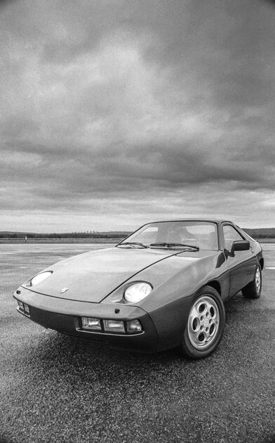 1977-porsche-928