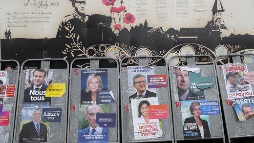 پایان رقابت انتخاباتی در فرانسه؛ رقابت شانه به شانه ماکرون و لوپن 