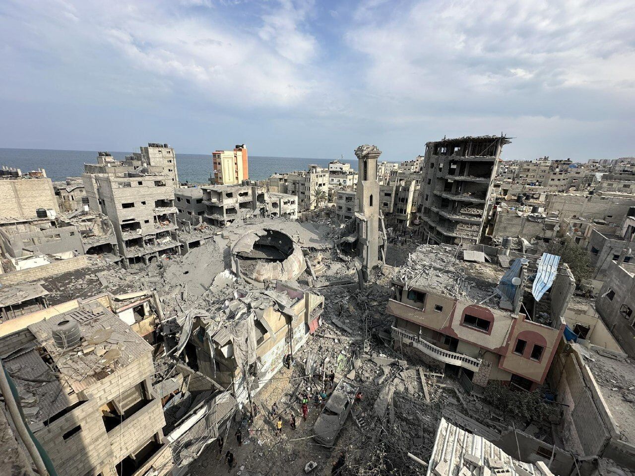 تخریب 50 درصد از خانه‌ها در غزه/ آثار بمبهای فسفری اسرائیل روی اجساد شهدا