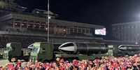 کره شمالی،‌ شبانه رژه نظامی برگزار کرد