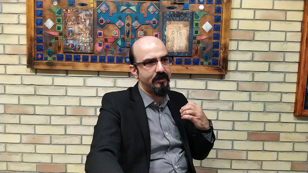 به وزارت خارجه اختیار کافی داده‌شود / هفته‌ای دو ساعت مذاکره غیرمستقیم با ویتکاف بی‌فایده است / کمیته‌های خلق‌الساعه کمکی به موفقیت دیپلماسی نمی‌کنند