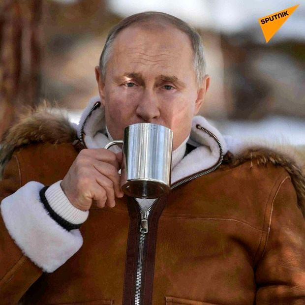تصاویری از پوتین در تانک زرهی اش در جنگل های سیبری
