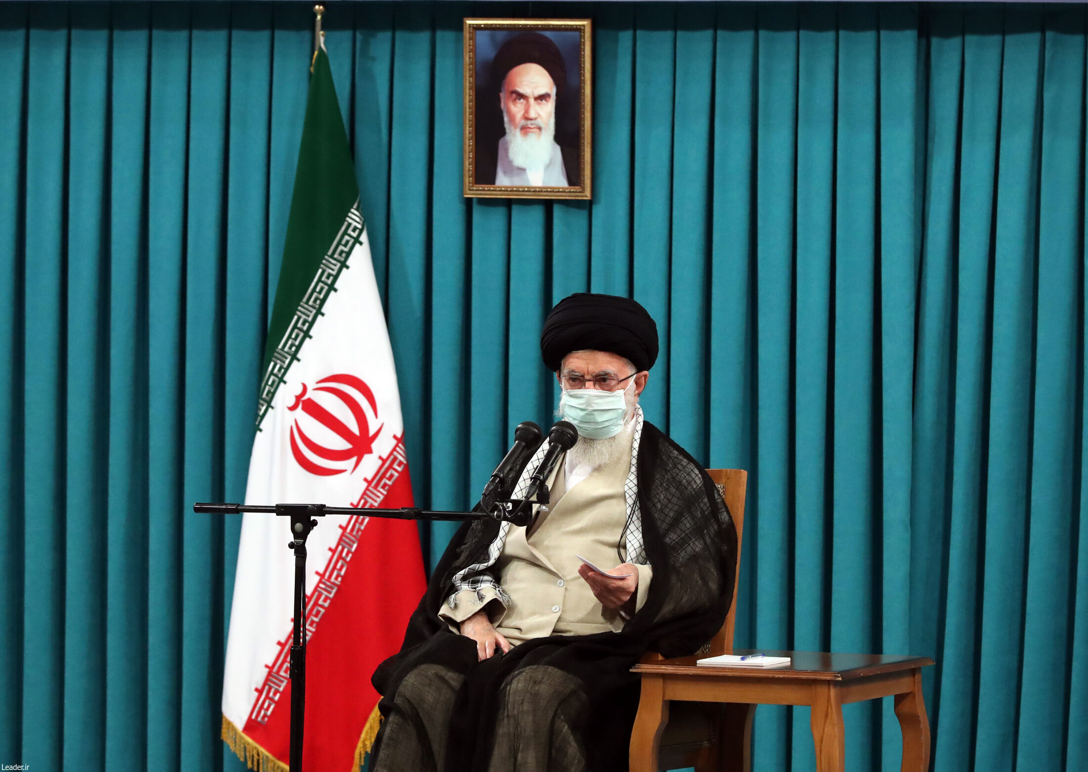بیانات رهبر انقلاب درباره علت تذکراتشان به تیم مذاکره کننده دولت روحانی