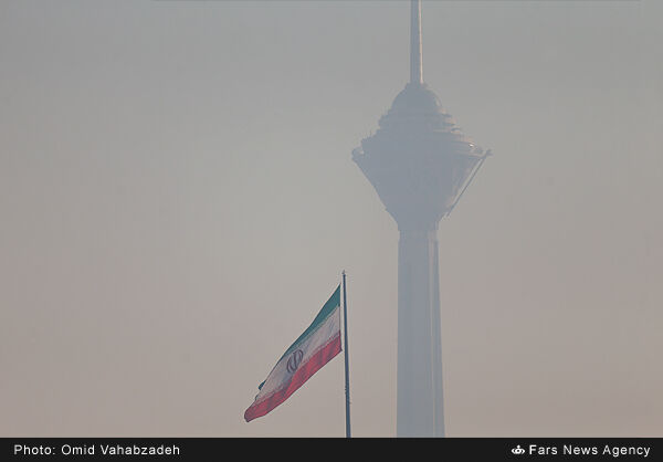 یک روز معمولی هوای تهران!