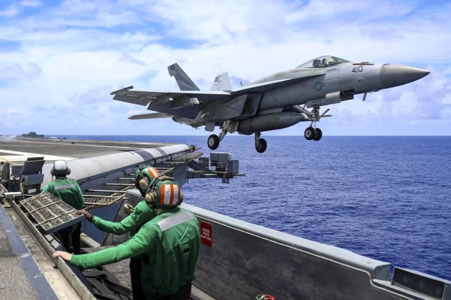 اخبار ضد و نقیض درباره مذاکرات ایران و آمریکا | جنگنده اف-۳۵ پهپاد ایرانی را در خلیج فارس سرنگون کرد؟