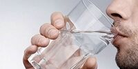 همیشه احساس تشنگی دارید؟ این دلایل را بخوانید