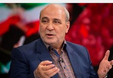 ادعای یک نماینده مجلس درباره فساد مالی در بخش درمان/ مردم برای دادن پول زیر میزی به پزشکان دنبال وام هستند!