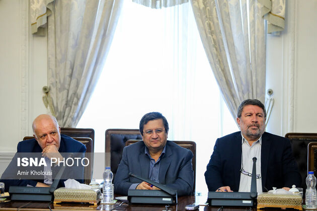 تصاویر جلسه شورای عالی اقتصادی با حضور روحانی، رئیسی و لاریجانی