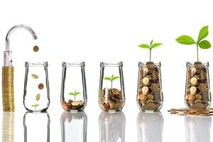 ماهی چقدر پول باید پس انداز کنیم؟ | مدیریت مالی حساب‌هایتان را به دست بگیرید