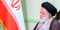 حضور سیدمصطفی خامنه‌ای  در مراسم بزرگداشت رهبر شهید +فیلم