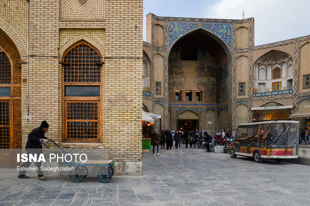61511806_sadeghzadeh-13