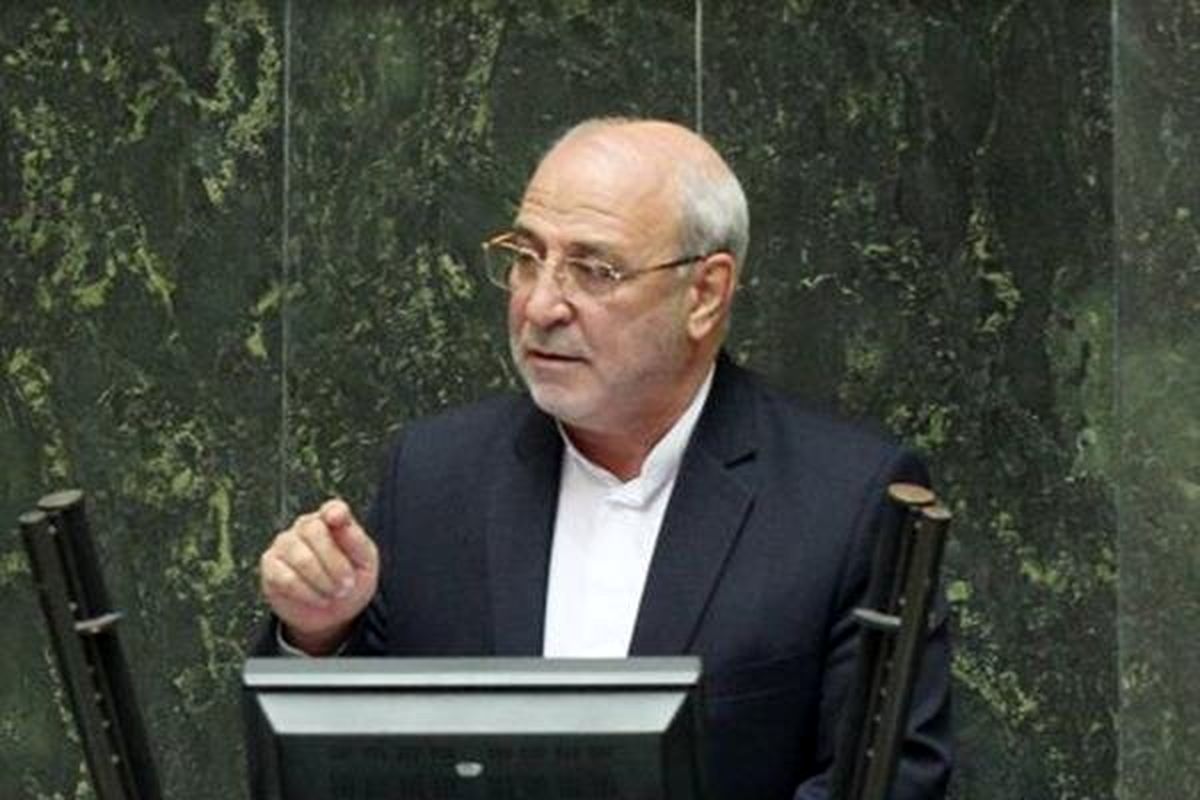 حاجیدلیگانی: عراقچی فردا با متنی به مصر میرود که در آن قرار است محل نگهداری مواد غنیسازی شده را به آژانس بدهد + فیلم