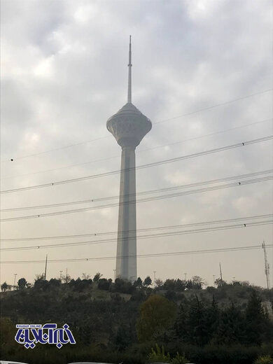 برج میلاد در محاصره گرد و غبار و آلودگی+عکس