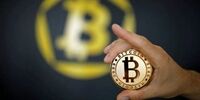  بیت‌کوین صعودی شد، دوج کوین ریخت