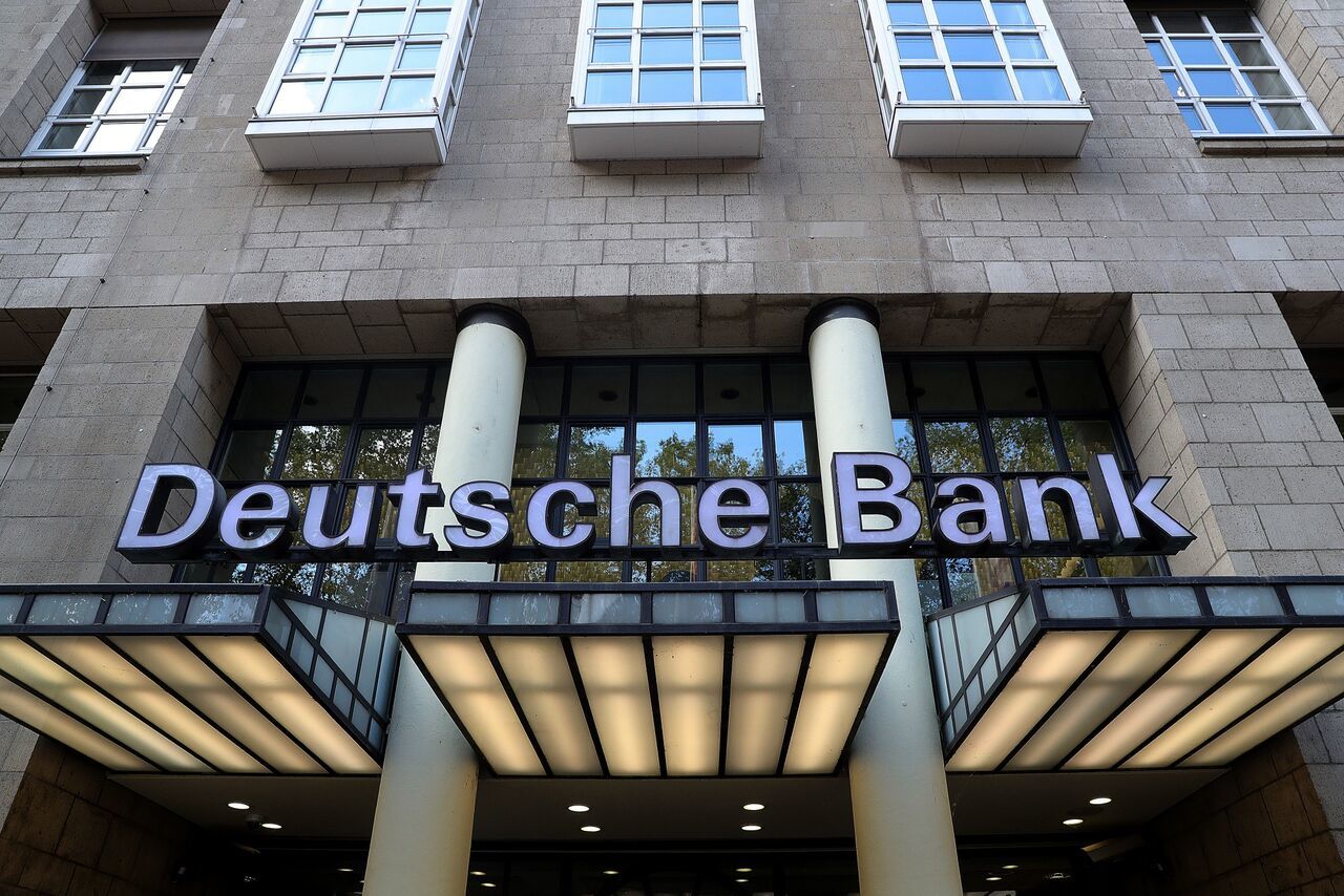  سهام دویچه بانک آلمان سقوط کرد