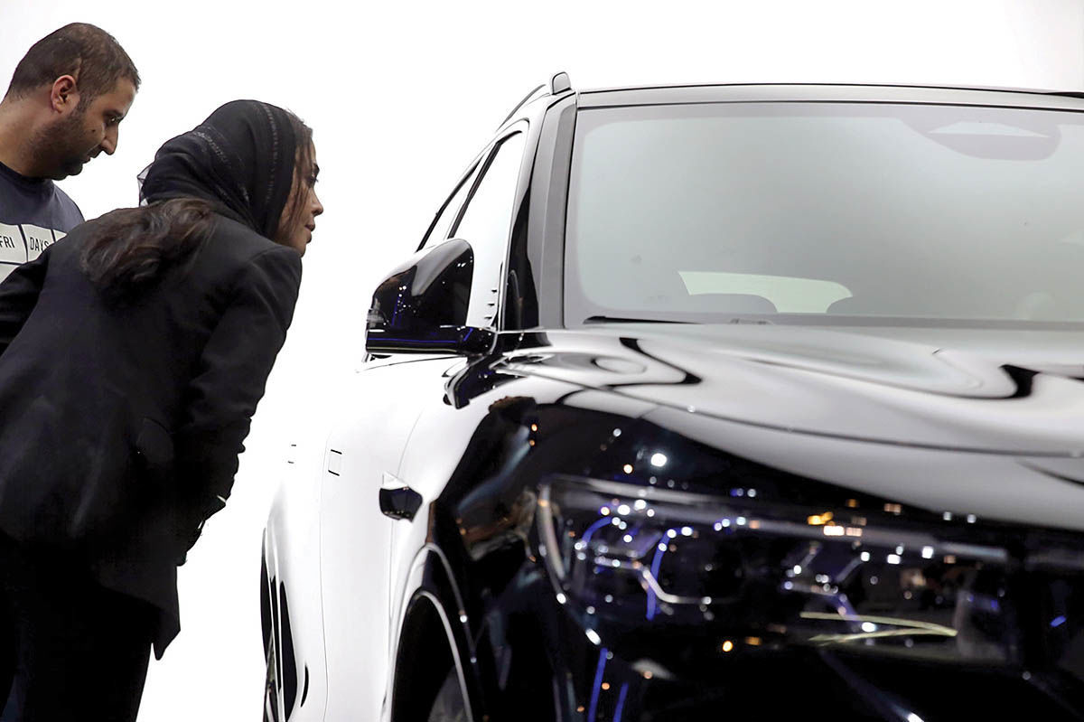 خودرو از دسترس خارج شد؟ / بحران خرید و نگهداری در سبد هزینه خانوار