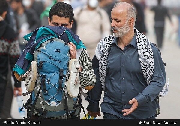 زائران اربعین در مرز مهران