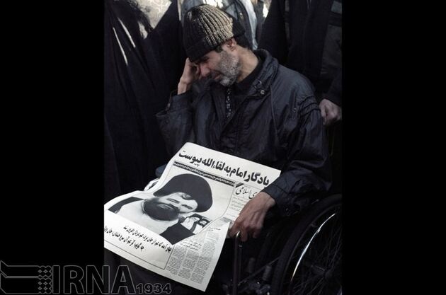 تشییع مرحوم سید احمد خمینی