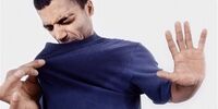 هشدار؛ این بوی بد بدن باعث خودکشی می شود!