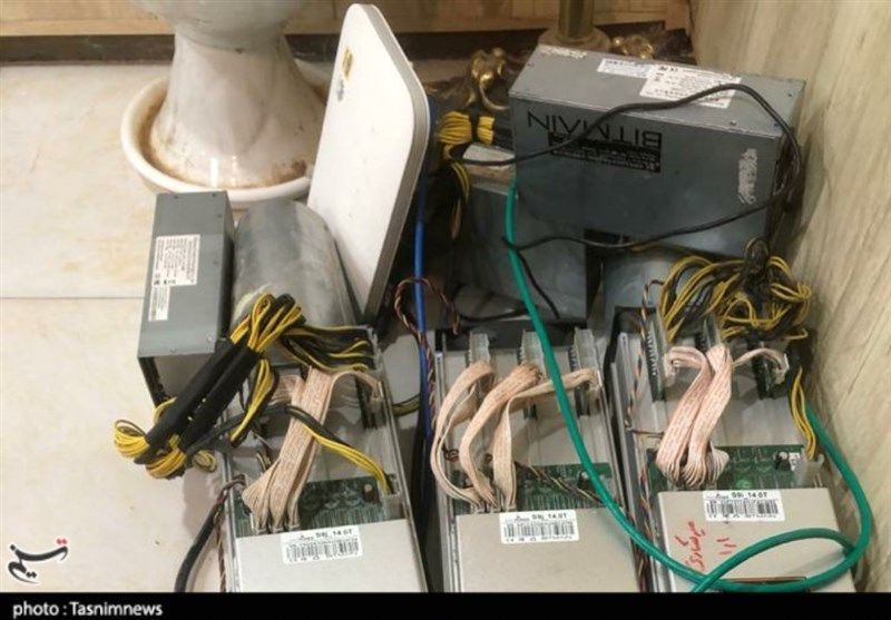جزئیات استخراج ۳ بیت کوین در بورس تهران با ماینرهای غیرمجاز