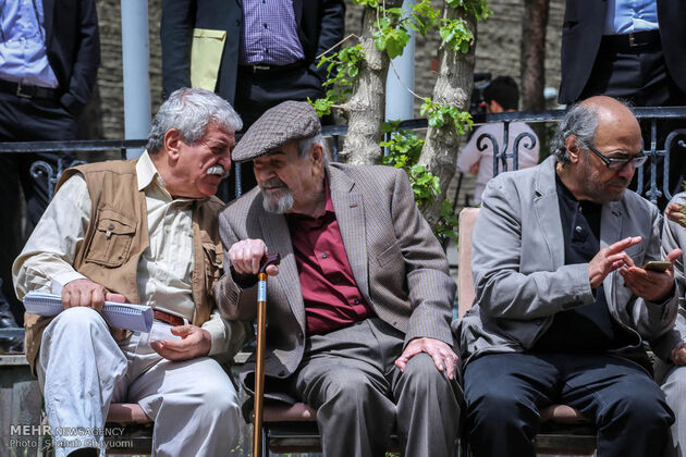 مراسم تجلیل از هنرمندان پیشکسوت متولد فروردین