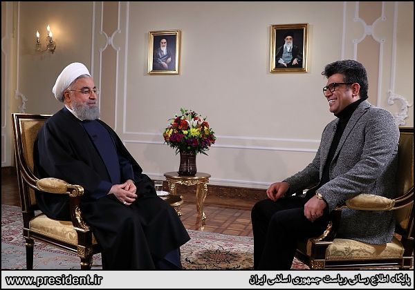 واکنش یک چهره منتقد دولت به گفتگوی تلویزیونی روحانی؛ رشیدپور متشکرم! + عکس