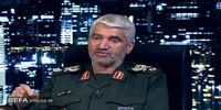 مقام ارشد سپاه پاسداران: تنها راه مقابله با فتنه‌های داخلی و خارجی اطاعت‌پذیری از رهبری است