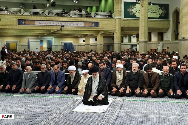 دومین روز مراسم سوگواری امام علی (ع) در حسینیه امام خمینی(ره)