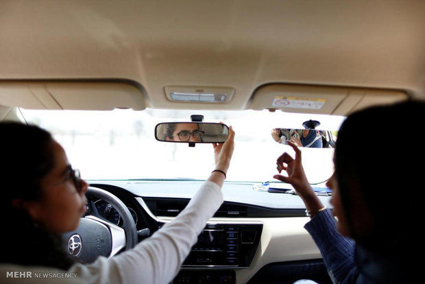 آموزش رانندگی به زنان سعودی‎