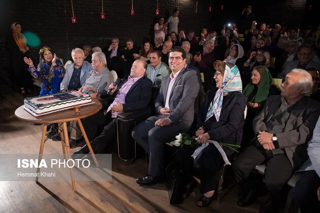 جشن تولد محمدعلی کشاورز