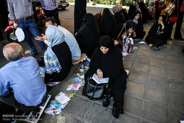 برگزاری کنکور سراسری در دانشگاه امیرکبیر(عکس مهر- محمدحسین مهیمنی)