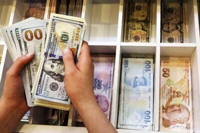 بازار ارز در آستانه مذاکرات استانبول؛ بلاتکلیف، محتاط و منتظر/سفته‌بازان عقب‌نشینی کردند، هرات روی مرز تصمیم رفت