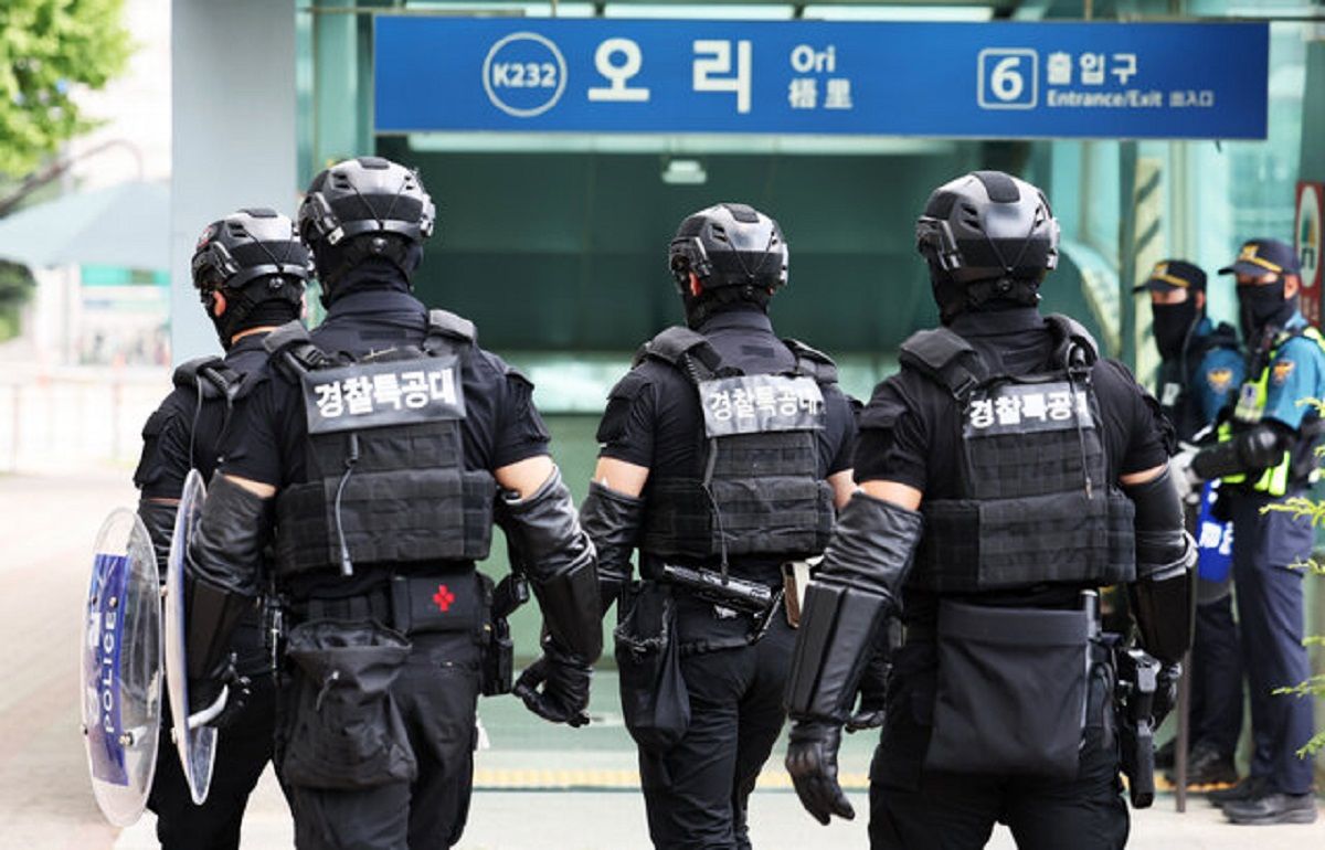 یورش پلیس کره جنوبی به دفتر مرکزی صنایع هوافضای این کشور